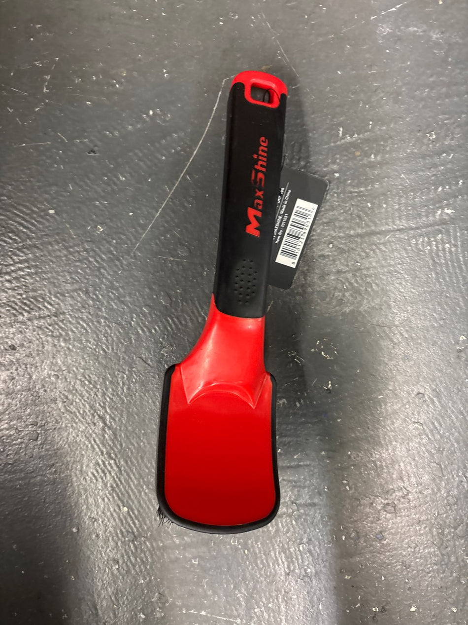 Max Shine Soft Grip Tire Cleaning Brush
