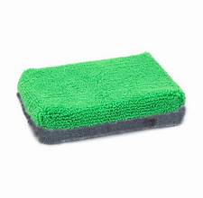 Green And Gray Ceramic Applicator